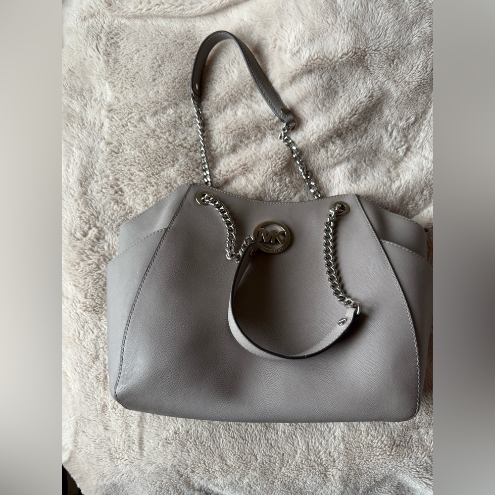 Michael Kors grey purse with silver chain
